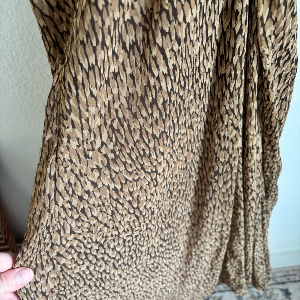 100% Silk Ann Taylor Brown Cheetah Patterned Dress size 14 with Crisscross back - Picture 9 of 13